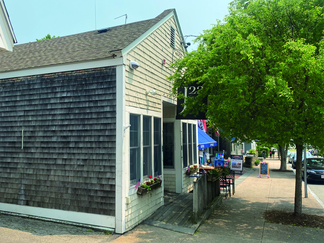 22 Narragansett Ave, Jamestown, RI for sale Building Photo- Image 1 of 1