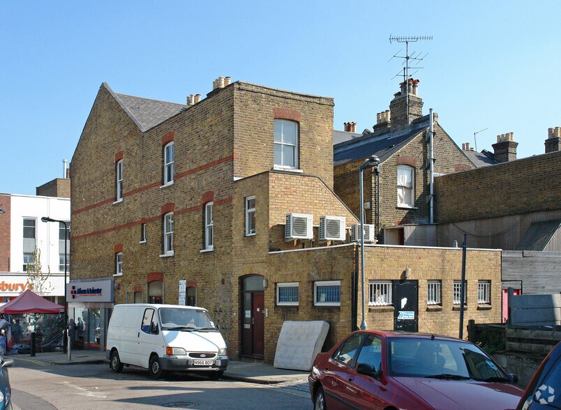 67-67A High Rd, London for sale - Building Photo - Image 1 of 1