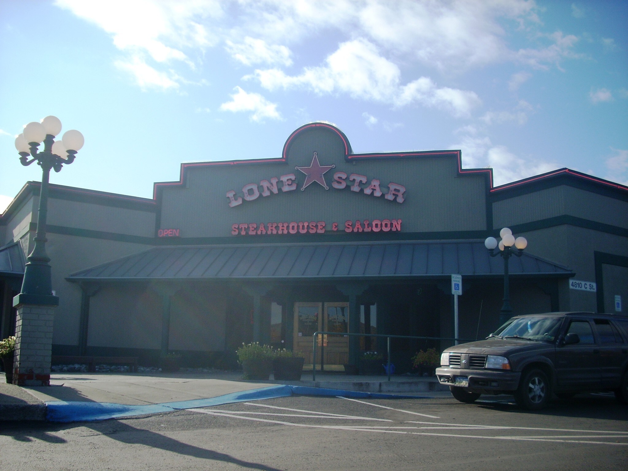 4810 C St, Anchorage, AK for sale Primary Photo- Image 1 of 1