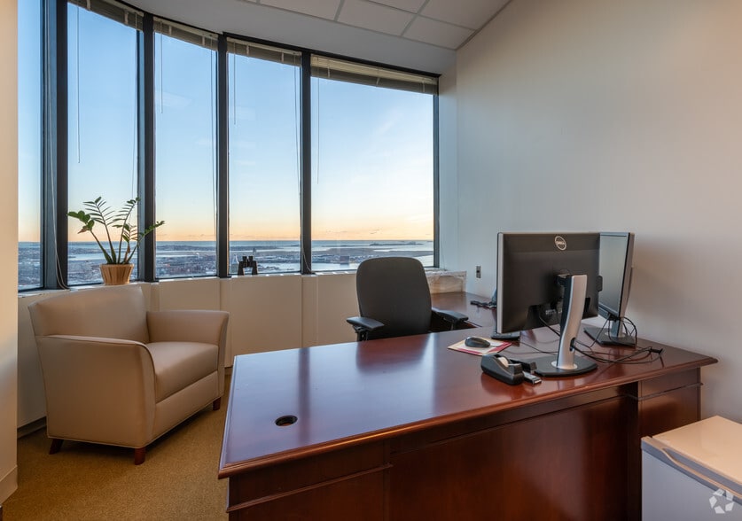 53 State St, Boston, MA for lease - Interior Photo - Image 3 of 44