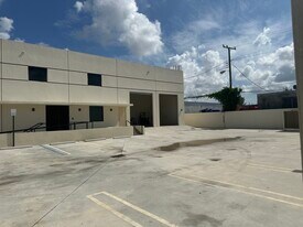 4733 E 10th Ln, Hialeah FL - Commercial Real Estate