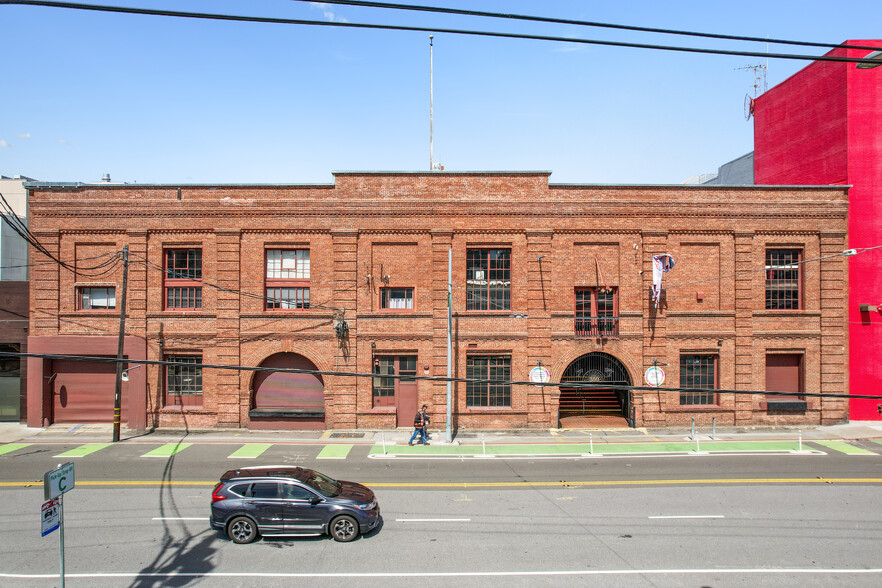 350 Townsend St, San Francisco, CA for lease - Building Photo - Image 1 of 10