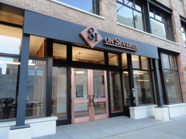 81 7th St E, Saint Paul, MN for lease - Building Photo - Image 2 of 19