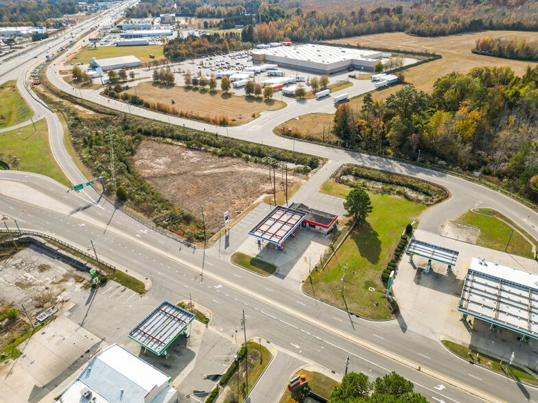 5105 N Fayetteville Rd, Lumberton, NC for sale - Primary Photo - Image 2 of 17