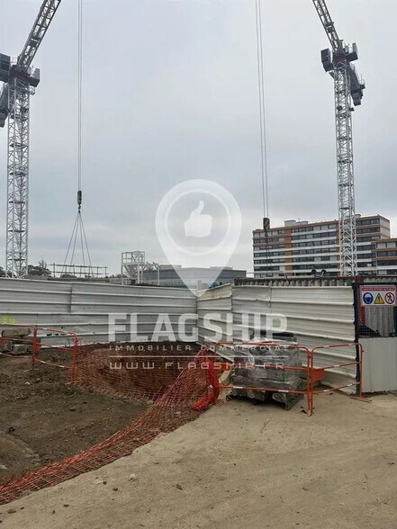 Retail in Sucy-en-Brie for lease - Building Photo - Image 2 of 5