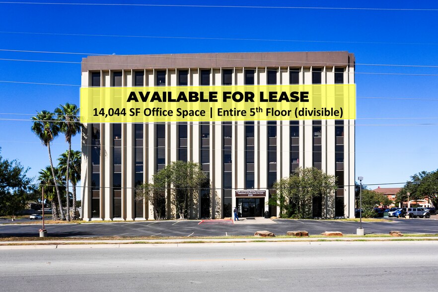 5155 Flynn Pky, Corpus Christi, TX for lease - Building Photo - Image 1 of 22
