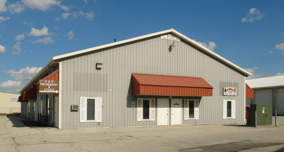 2731 N Packerland Dr, Green Bay, WI 54303 Flex For Sale