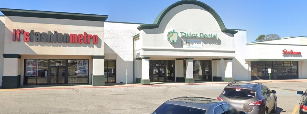 2001 NW Evangeline Trwy, Lafayette, LA for lease - Building Photo - Image 3 of 14