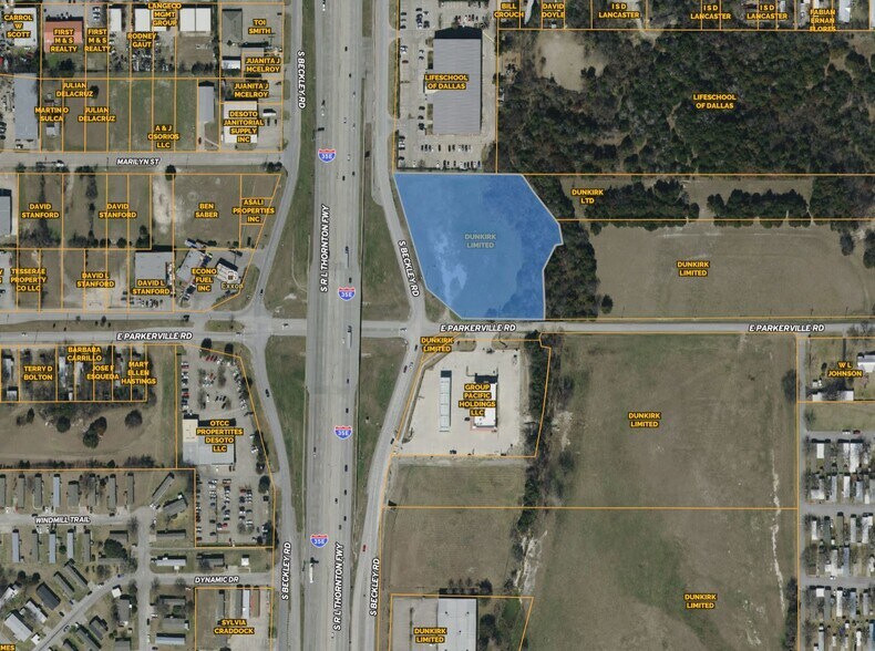 I-35 Service Rd & Parkerville Rd, Lancaster, TX for sale - Building Photo - Image 1 of 1