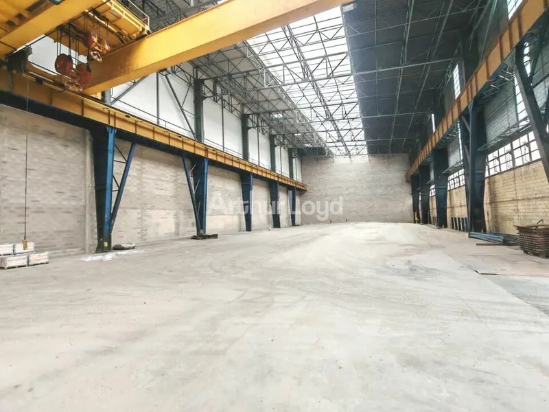 Industrial in Reims for lease Interior Photo- Image 1 of 5