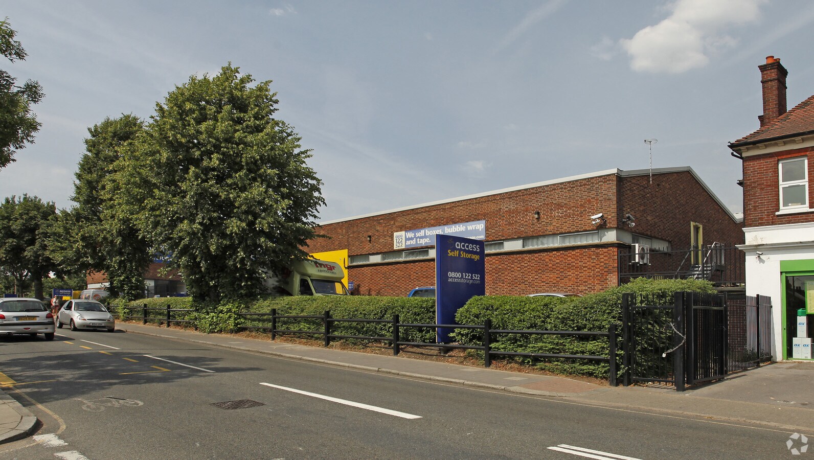 145147 Boston Rd, London, LND W7 3SA