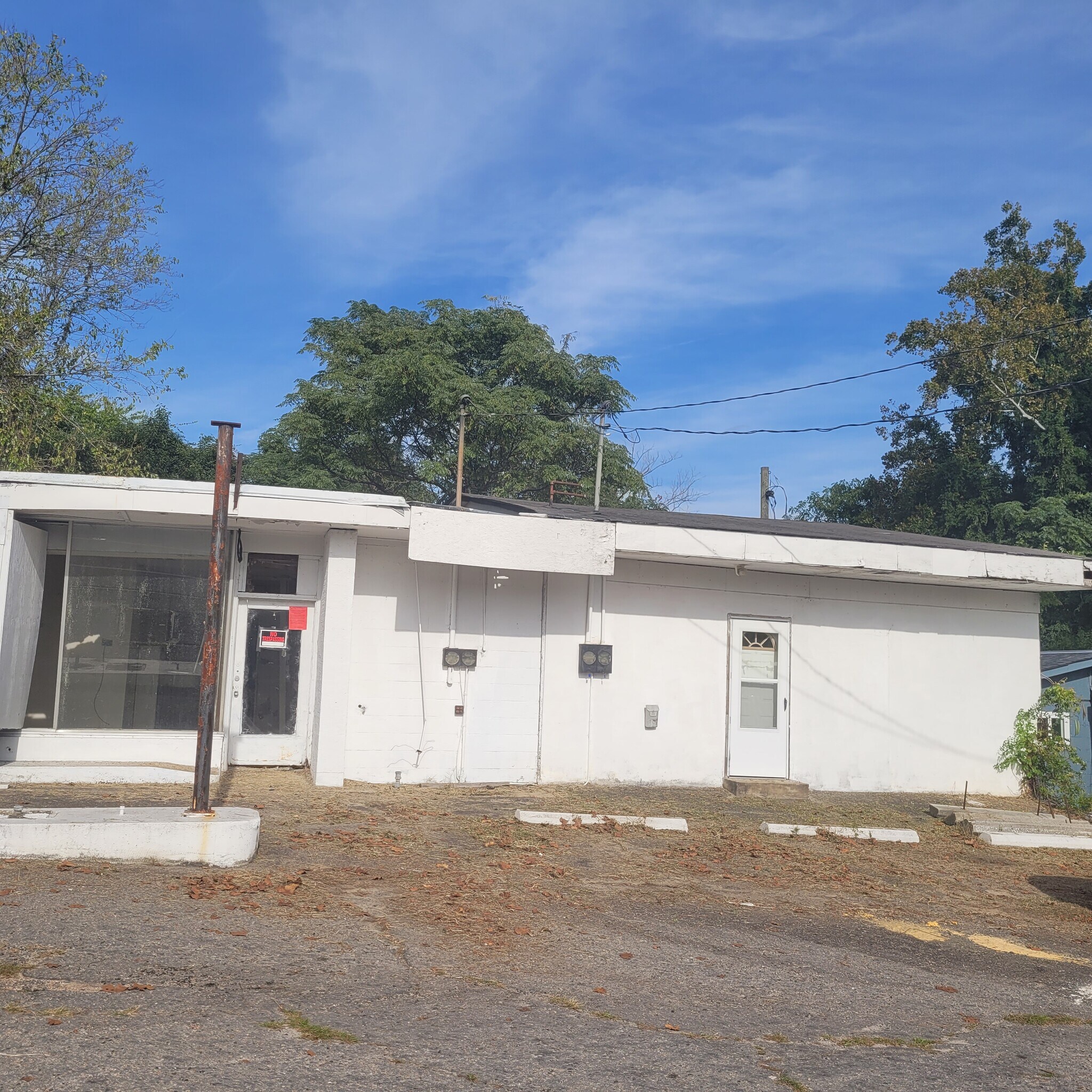 891 W Pennsylvania Ave, Southern Pines, NC 28387