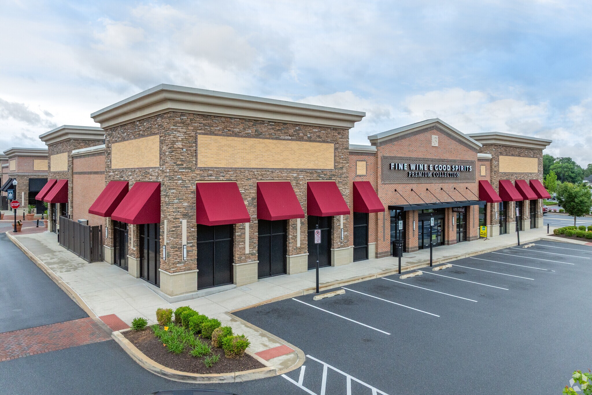 1565 Fruitville Pike, Lancaster, PA for sale Primary Photo- Image 1 of 1