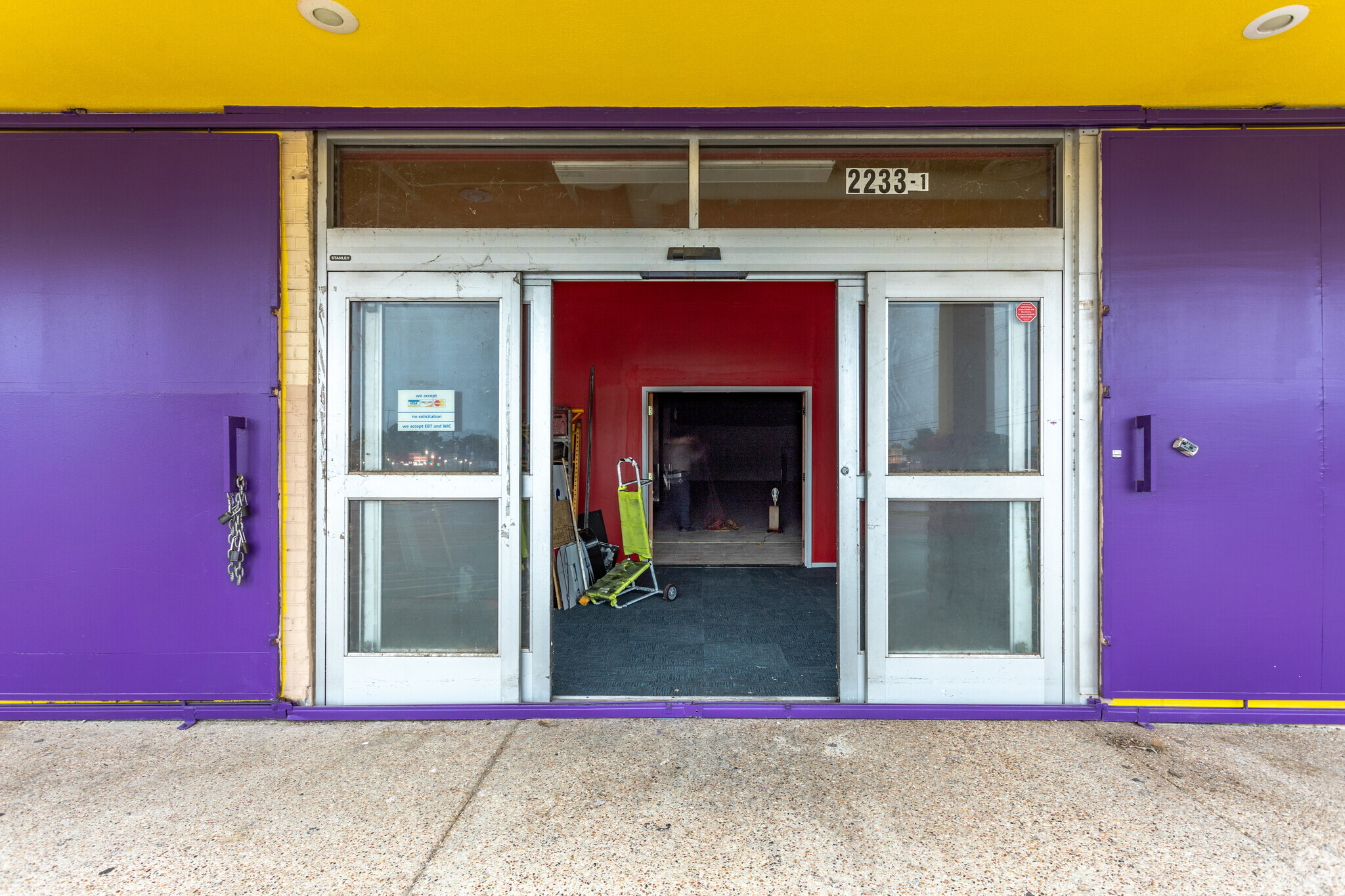 9009 Bruton Rd, Dallas, TX for lease Building Photo- Image 1 of 10