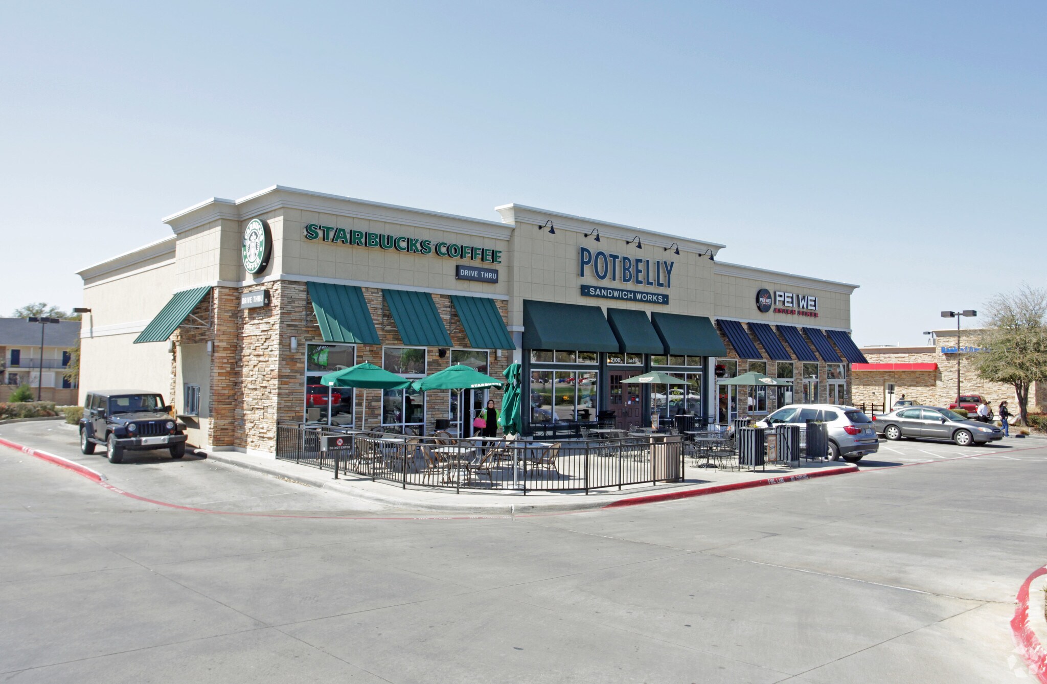 2100 N Collins St, Arlington, TX for sale Building Photo- Image 1 of 1