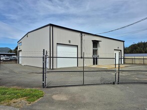 7450 Butler Rd, Sooke, BC for lease Building Photo- Image 1 of 1
