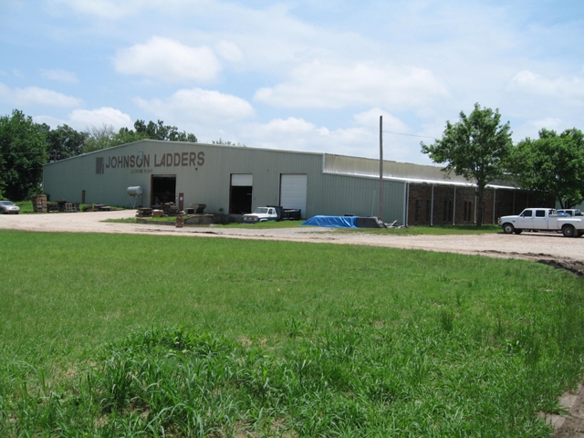 600 S Sycamore St, Leonard, TX for sale - Primary Photo - Image 1 of 1