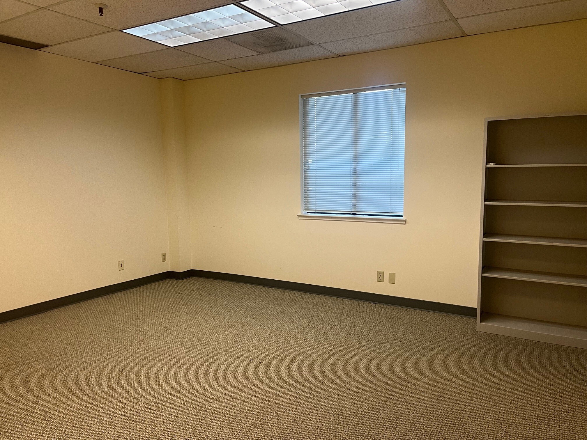 7567 Amador Valley Blvd, Dublin, CA for lease Interior Photo- Image 1 of 4