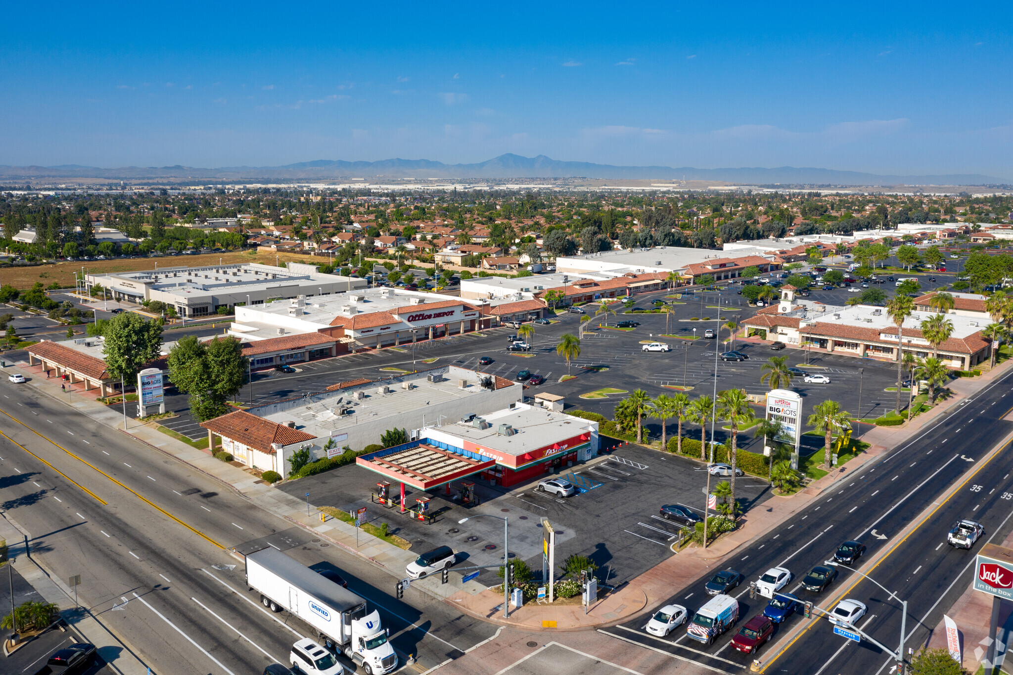 12591-23965 Sunnymead Blvd, Moreno Valley, CA for lease Building Photo- Image 1 of 10