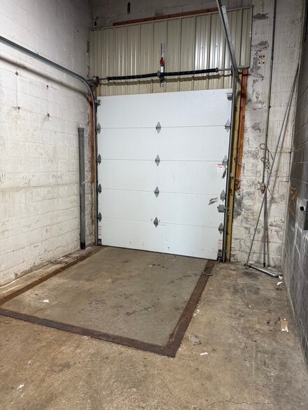 2111-2113 8th St S, Wisconsin Rapids, WI for lease - Building Photo - Image 3 of 11