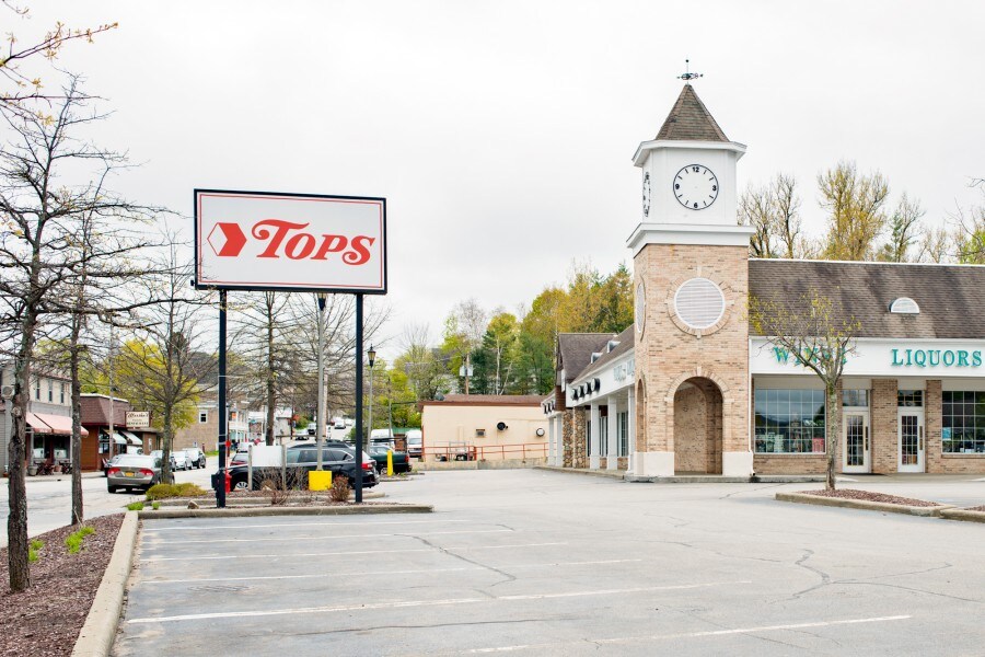 273 Main St, North Creek, NY 12853 North Creek Center