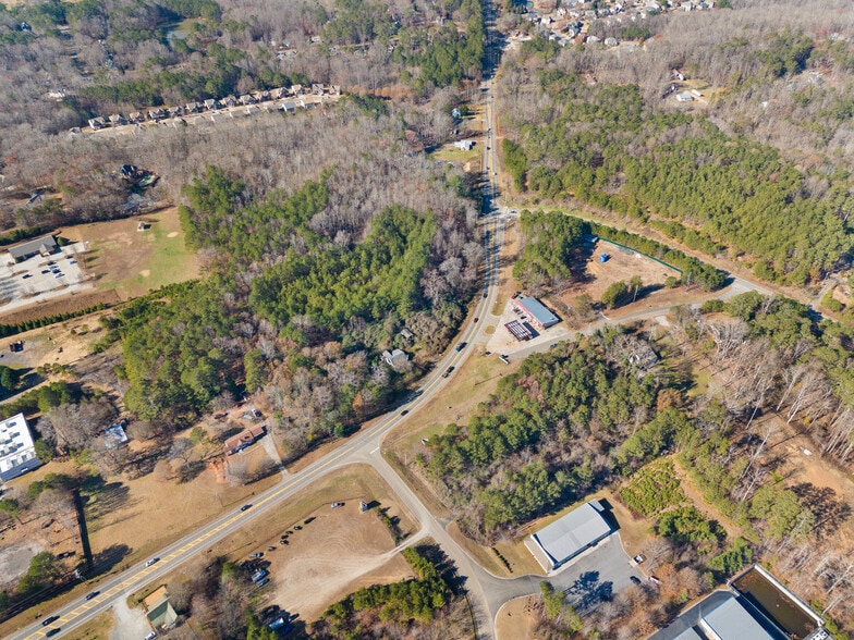 8769 W Hickory Flat Hwy, Woodstock, GA for sale - Aerial - Image 1 of 6