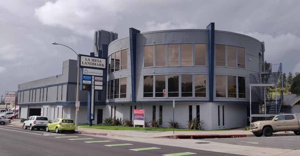 7484 University Ave, La Mesa, CA for lease - Building Photo - Image 1 of 4