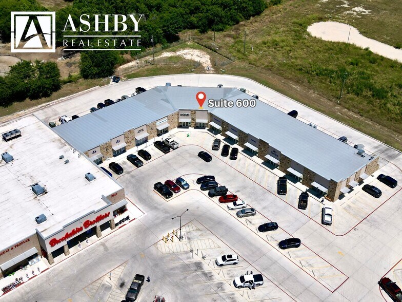 180 Town Center Blvd, Jarrell, TX for sale - Building Photo - Image 1 of 1