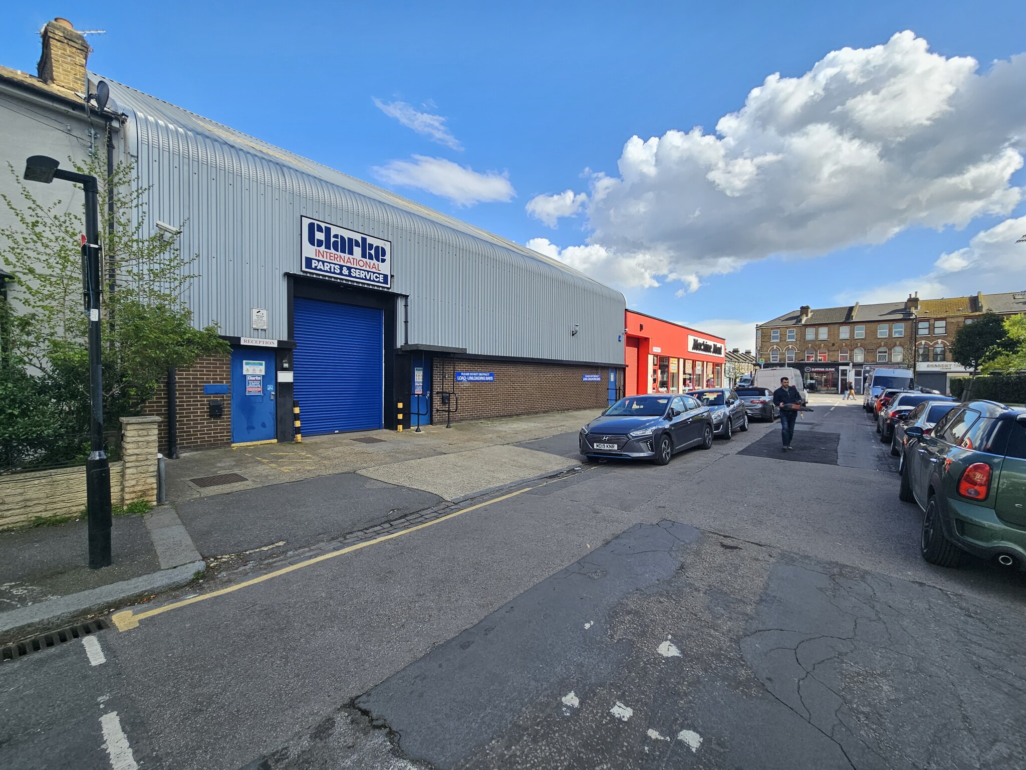 2A Shrubland Rd, London for lease Primary Photo- Image 1 of 10