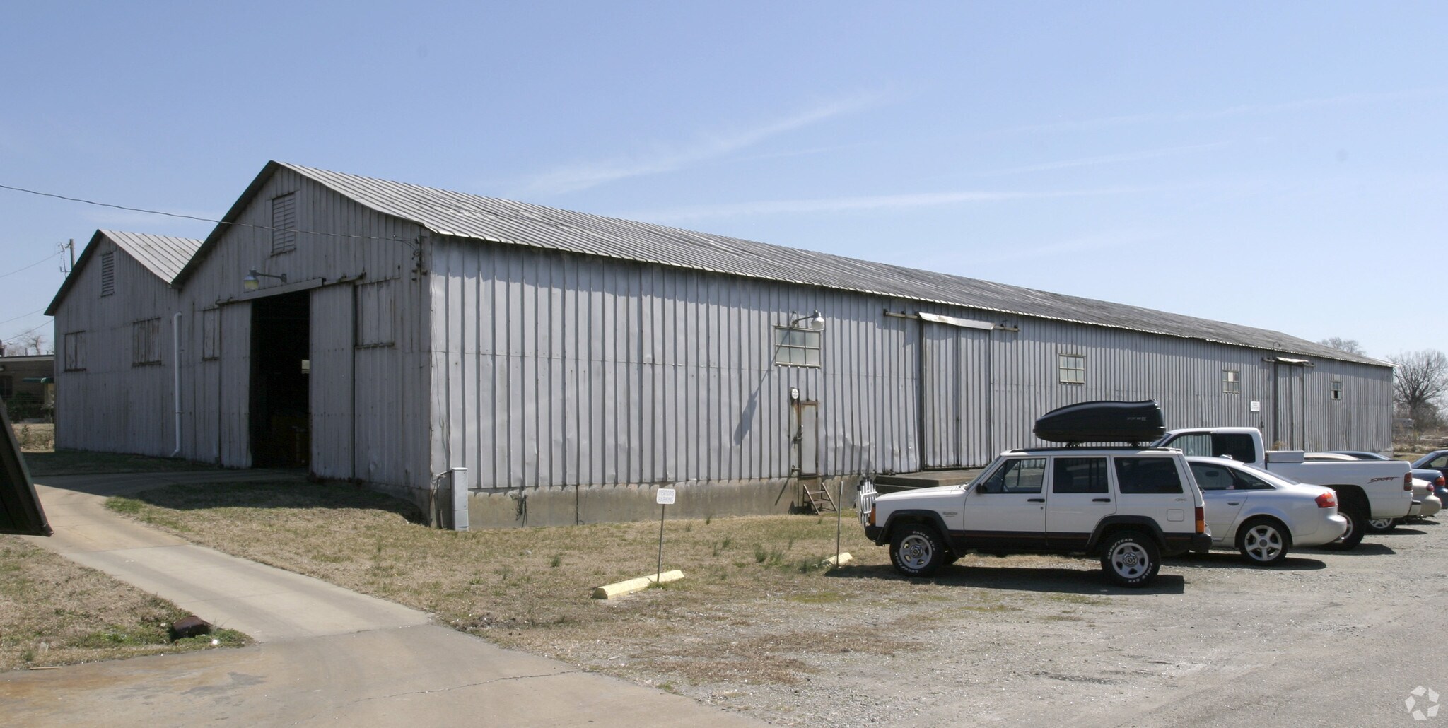 900C Jefferson Ave, Newport News, VA for sale Primary Photo- Image 1 of 3