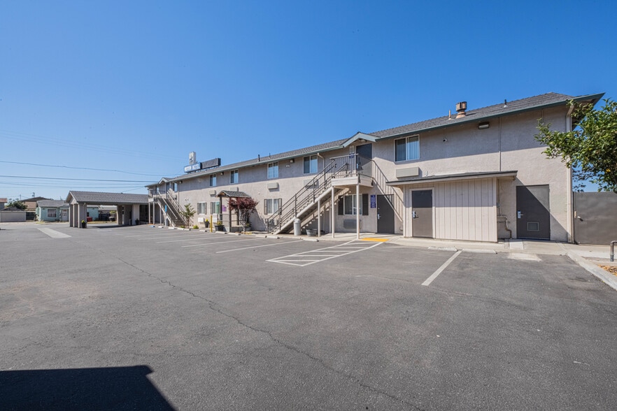 6 S Wood St, Salinas, CA for sale - Building Photo - Image 3 of 36