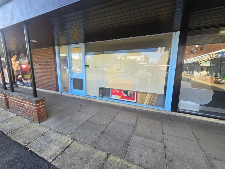 7-19 The Parade, Bognor Regis for lease - Building Photo - Image 3 of 5