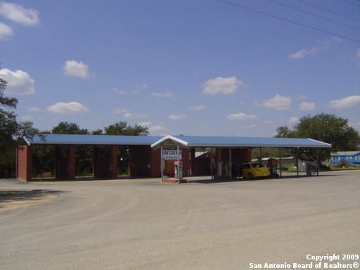 3999 Hwy 16 South, Bandera, TX for sale - Building Photo - Image 2 of 30