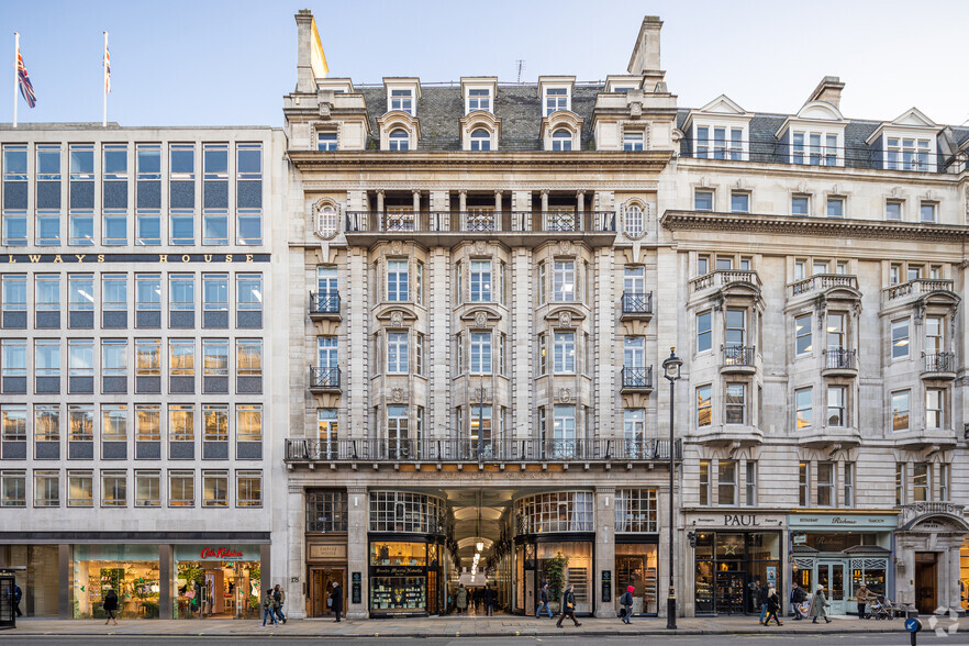 174-176 Piccadilly, London for lease - Primary Photo - Image 1 of 4