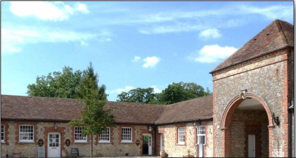 Mersham-Le-Hatch, Mersham for sale - Primary Photo - Image 1 of 1