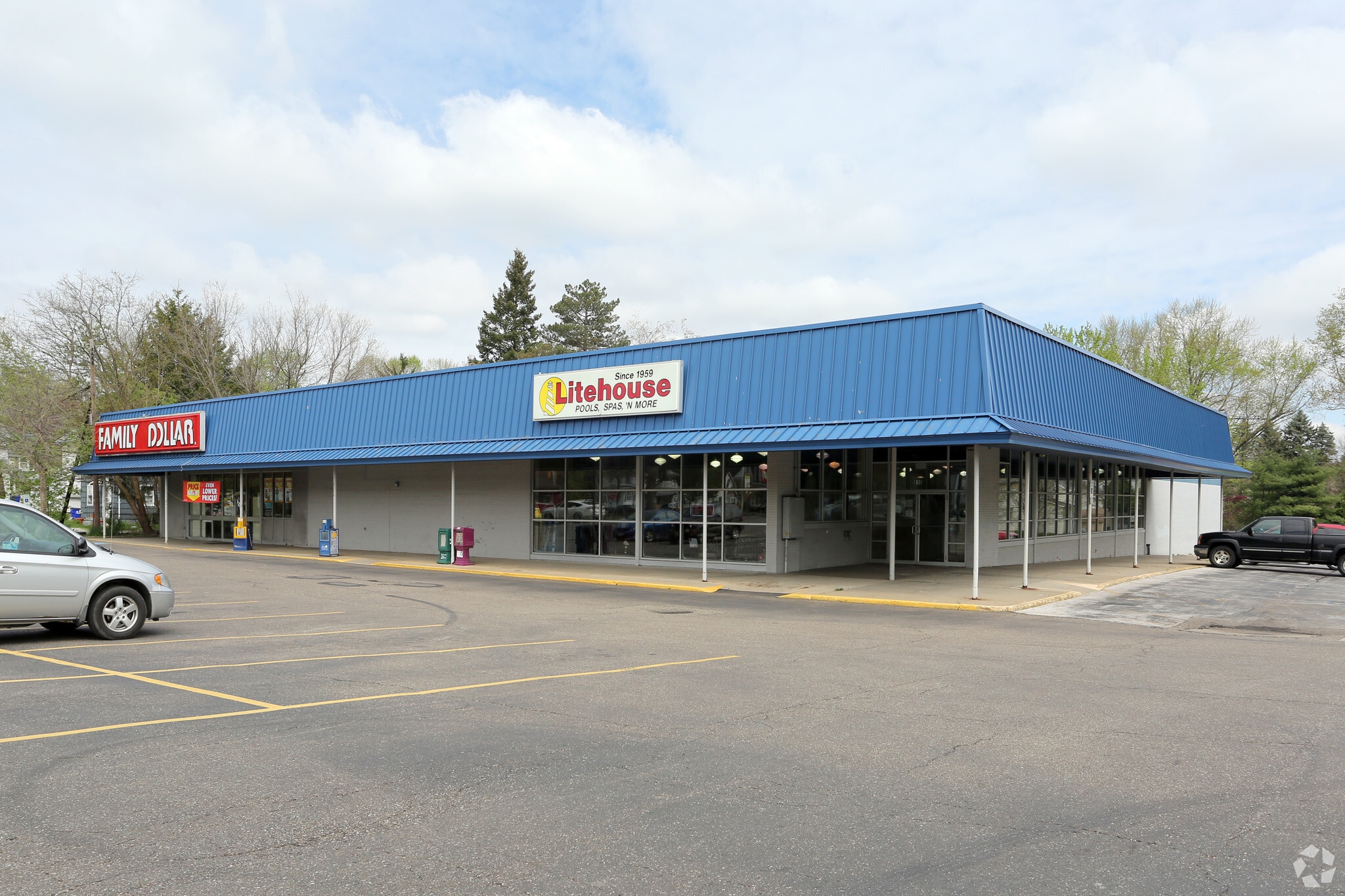 610 W Main St, Ravenna, OH for lease Primary Photo- Image 1 of 5