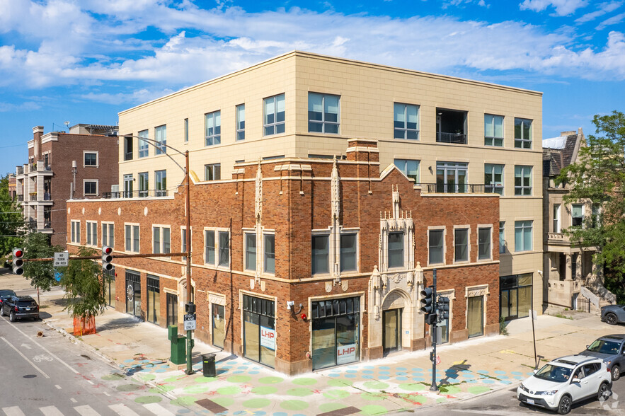 3001 N Southport Ave, Chicago, IL for lease - Building Photo - Image 1 of 28
