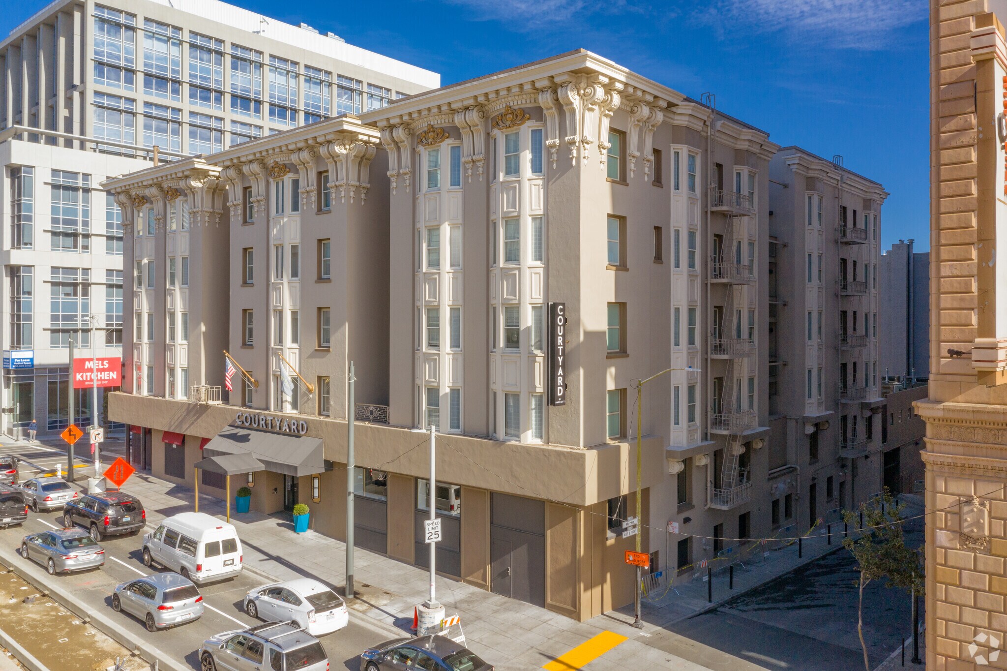 1050 Van Ness Ave  San Francisco  94109 Courtyard LoopNet com