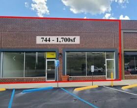 770 Shades Mountain Plz, Hoover, AL for lease Building Photo- Image 1 of 1