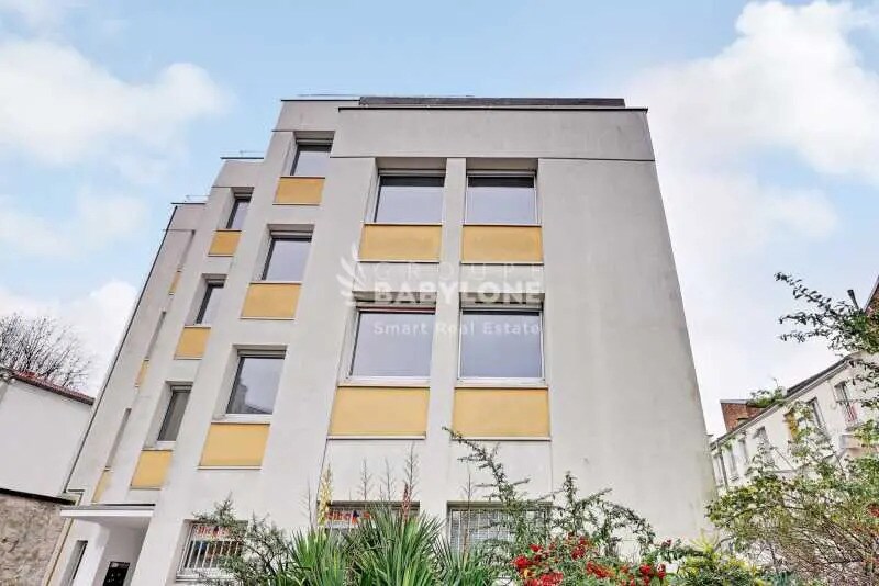 Office in Malakoff for lease - Building Photo - Image 1 of 30