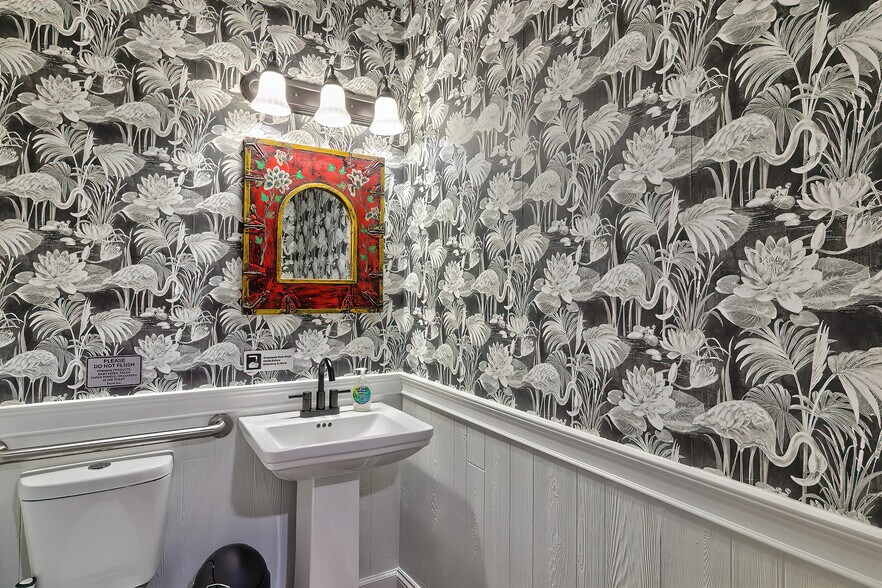 1113 Mill St, Camden, SC 29020 Office for Sale