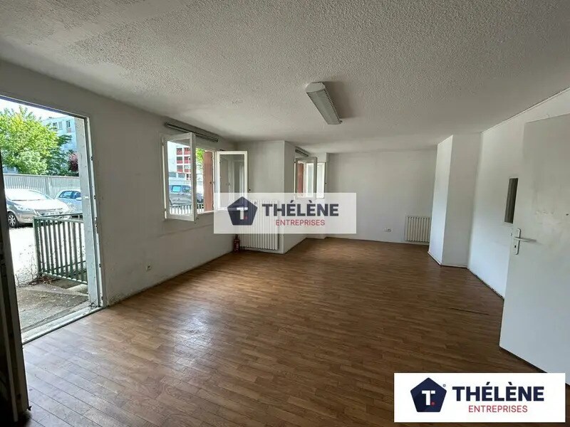 Office in Montpellier for sale Building Photo- Image 1 of 13