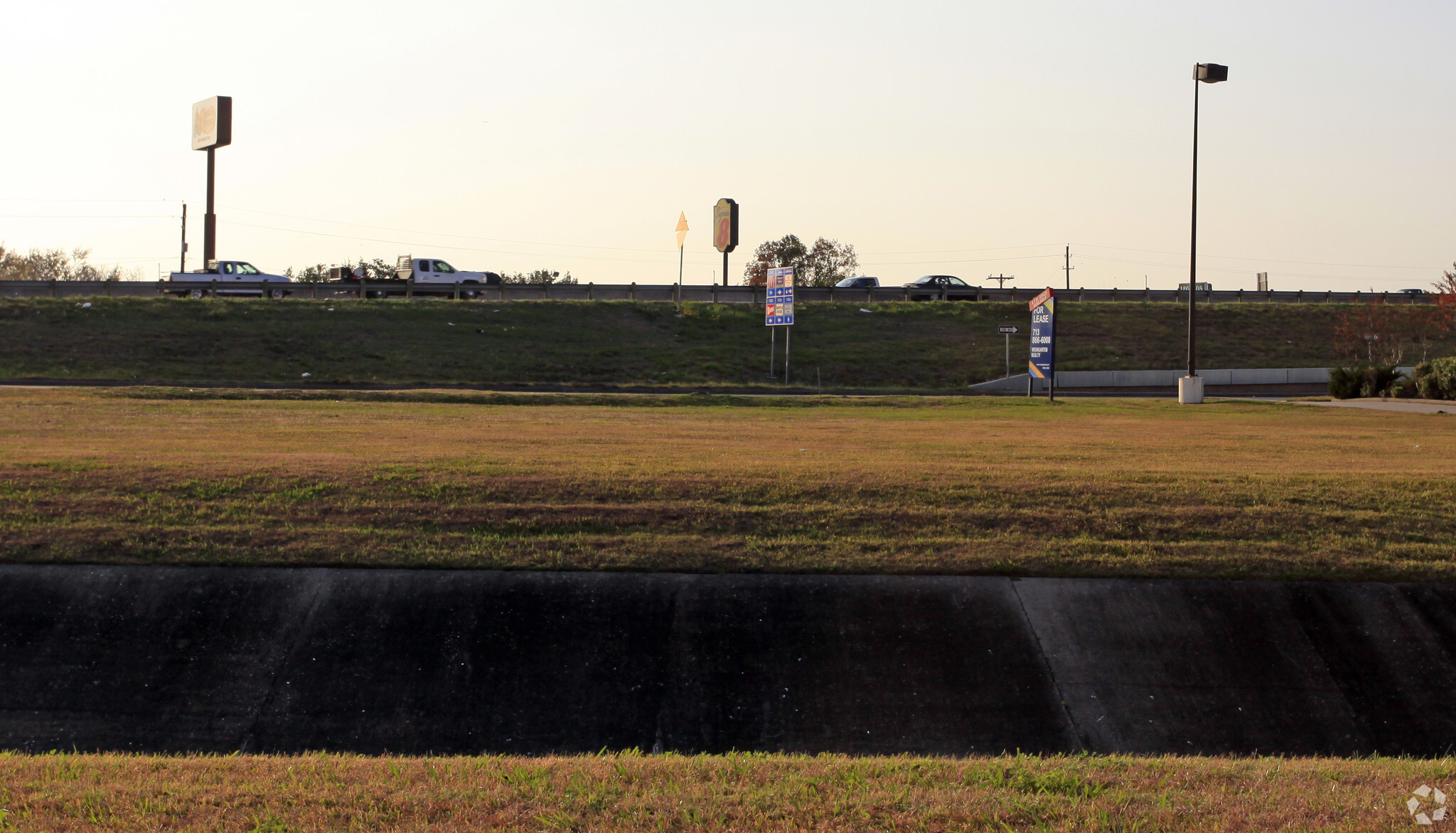 206 Gulf Fwy S, League City, TX for sale Primary Photo- Image 1 of 1