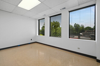 1940 Commerce St, Yorktown Heights, NY for lease Interior Photo- Image 1 of 10