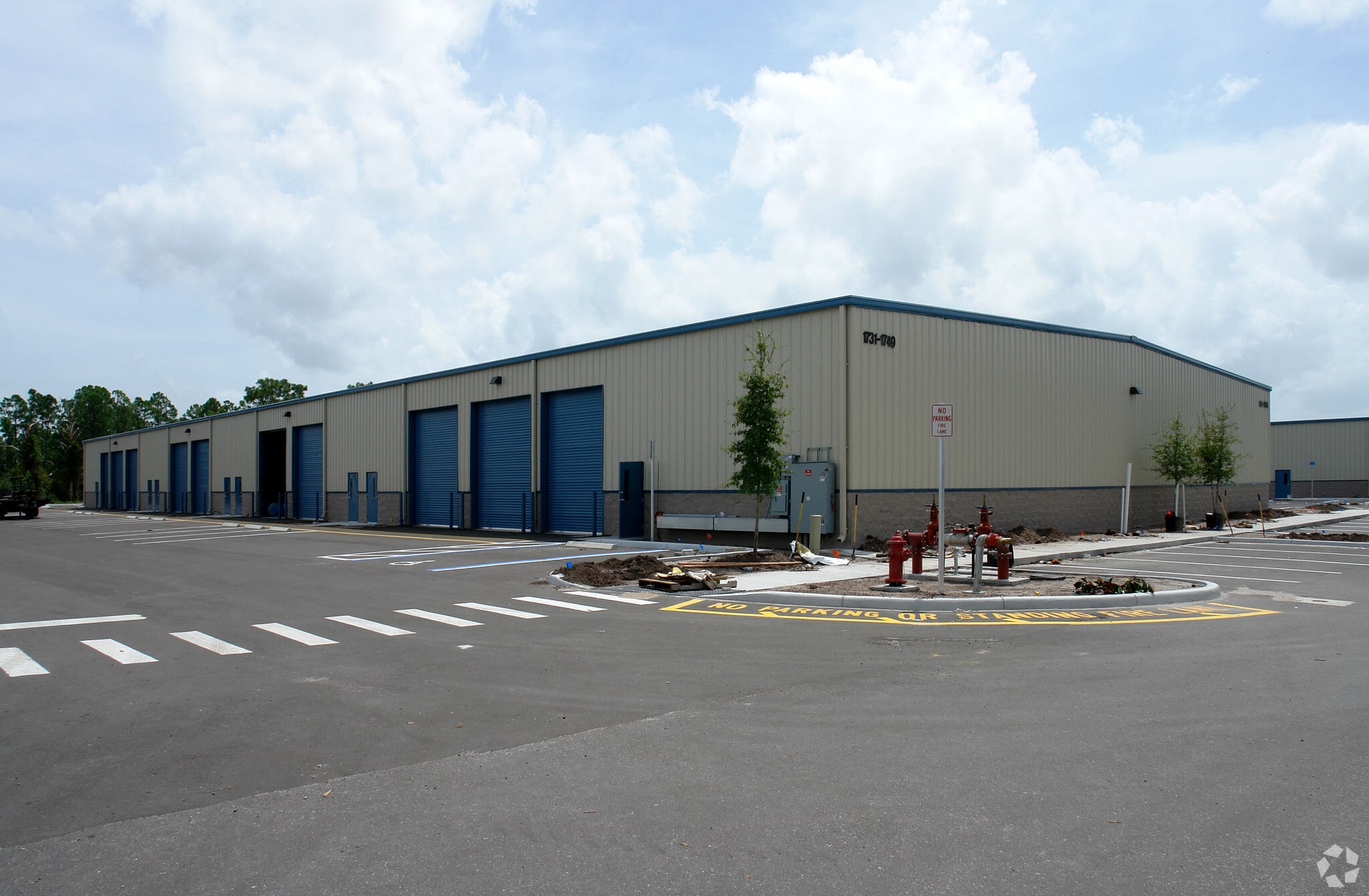 1731-1829 Business Center Ln, Kissimmee, FL for lease Primary Photo- Image 1 of 6