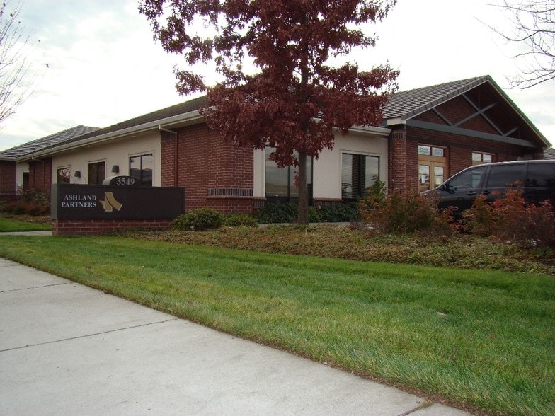 3549 Lear Way, Medford, OR for lease - Primary Photo - Image 1 of 2