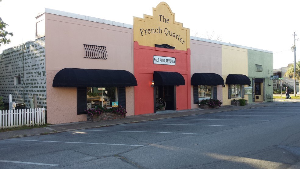 101 E Stable Aly, Saint Marys, GA for sale - Building Photo - Image 1 of 1