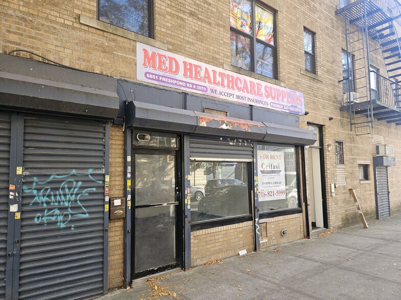 6851 Fresh Pond Rd, Ridgewood, NY for lease - Building Photo - Image 2 of 4