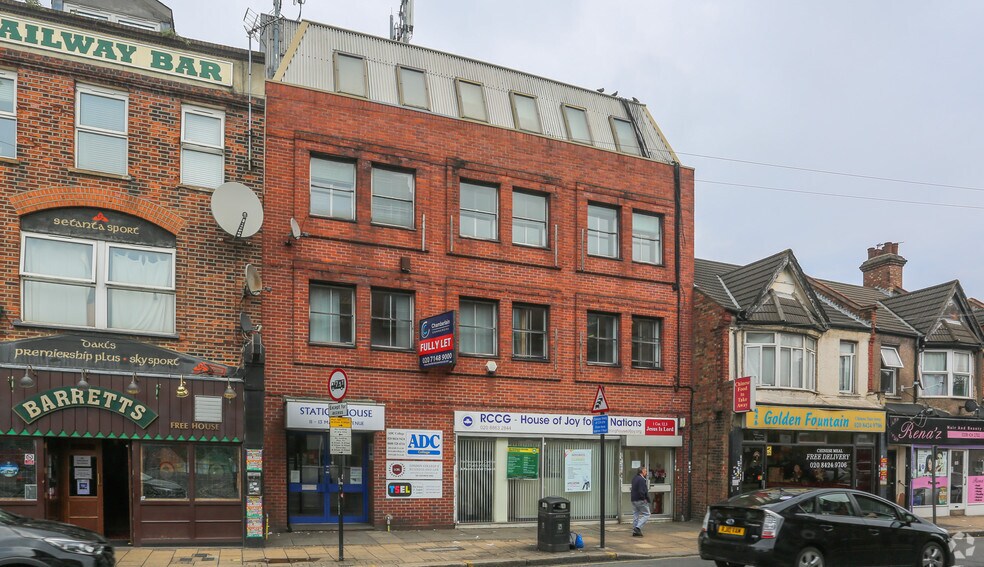 11-13 Masons Ave, Harrow for lease - Primary Photo - Image 1 of 4