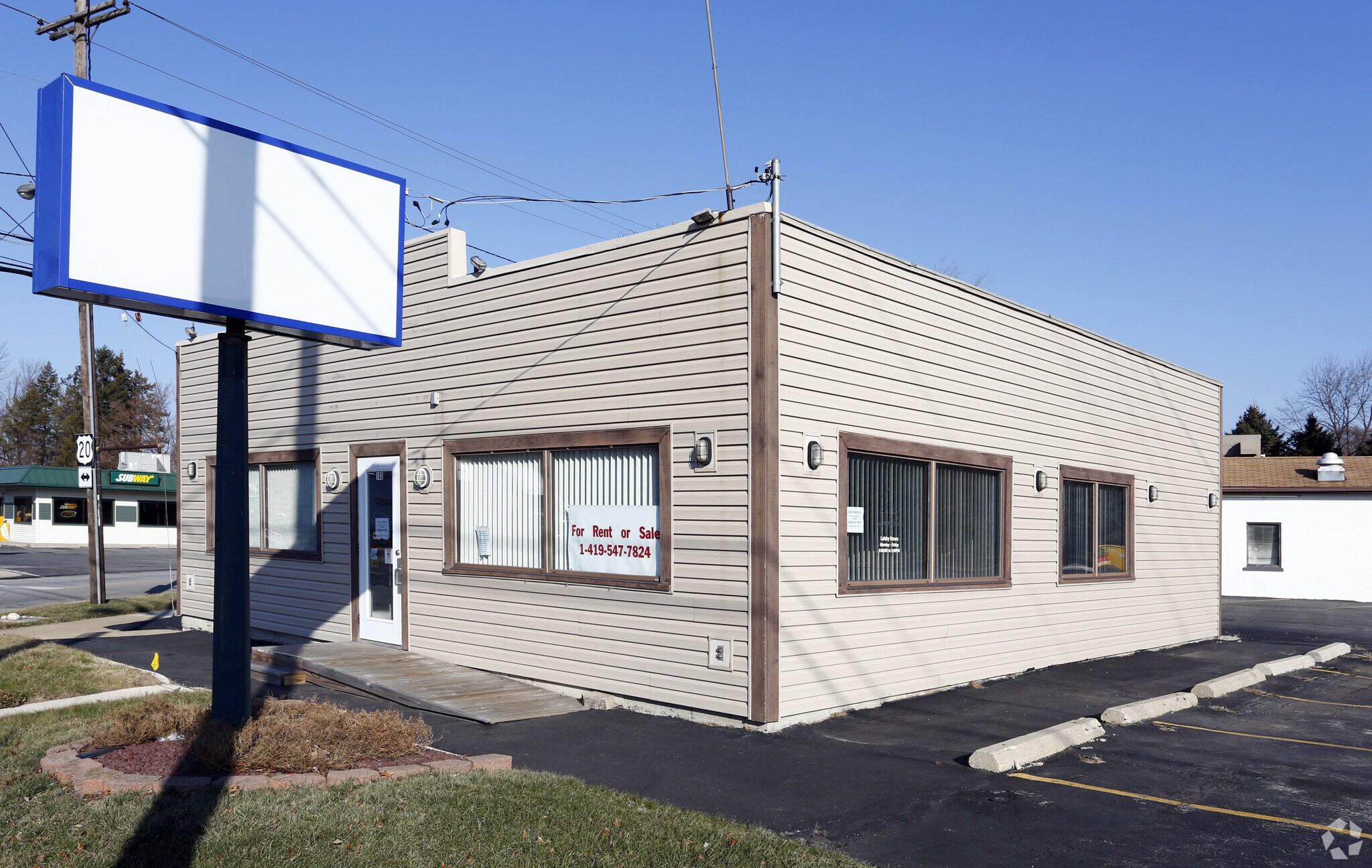 103 E McPherson Hwy, Clyde, OH for sale Primary Photo- Image 1 of 1